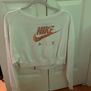 Nike Air cropped white sweatshirt.
